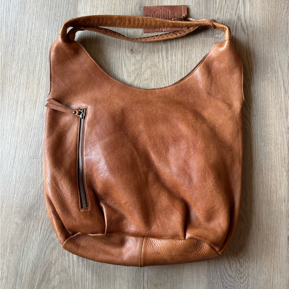 Latico Camila shoulder bag in cognac NWOT